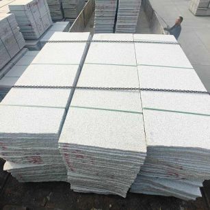 西宁芝麻白毛板，石材毛板