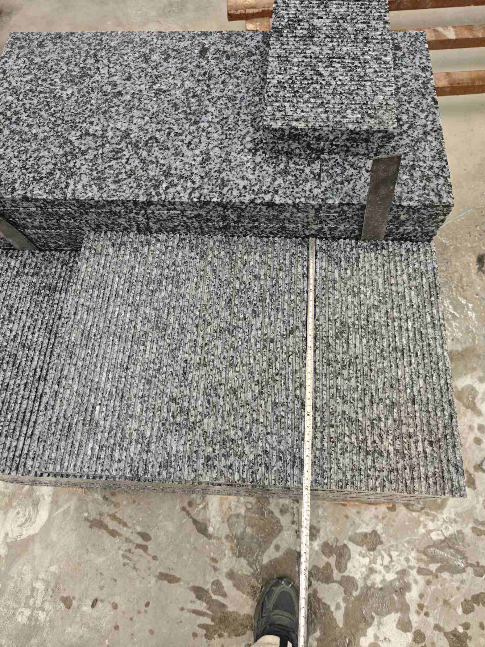 西宁芝麻黑拉丝面