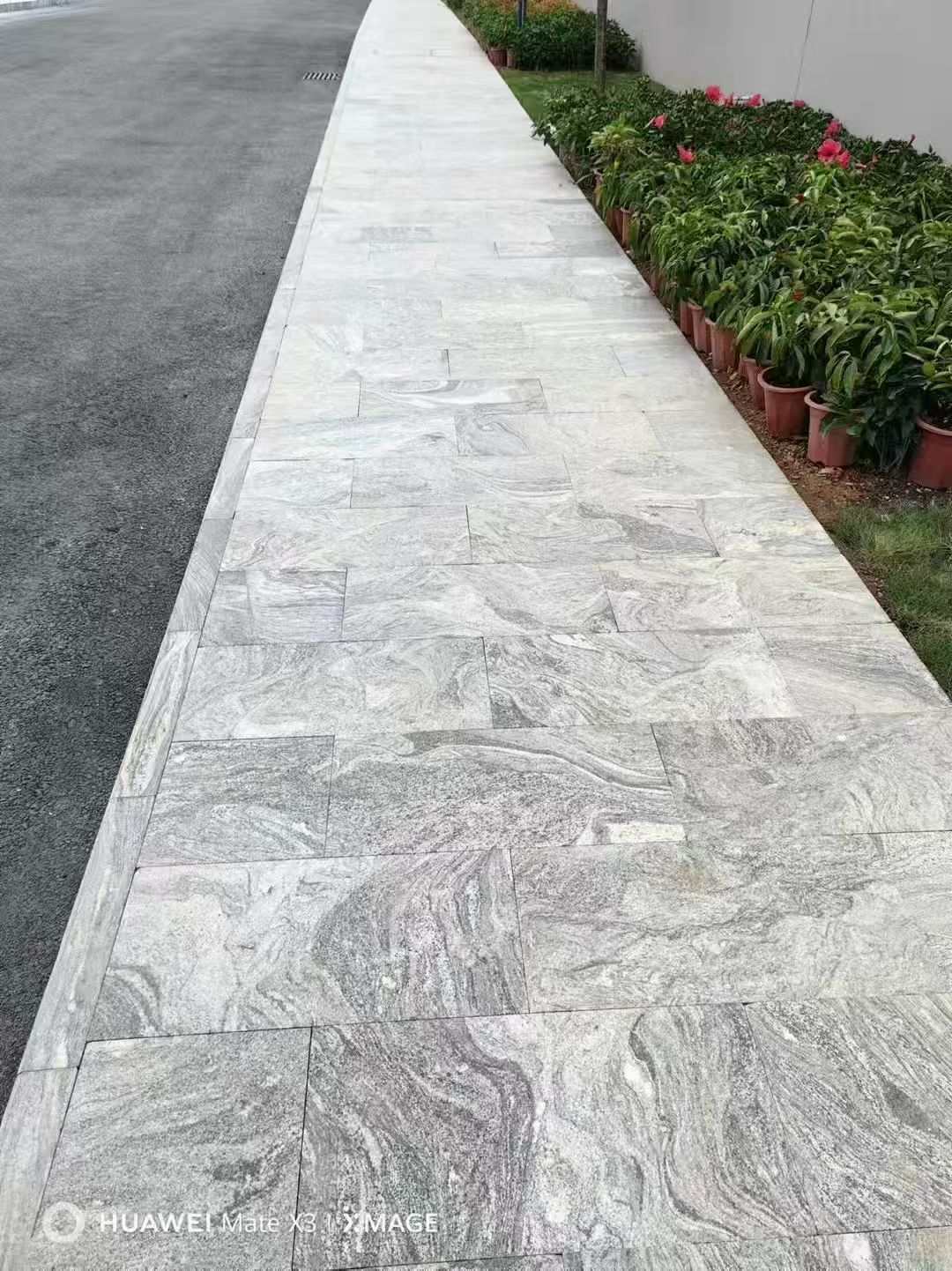 西宁浪淘沙地铺石 夜里雪